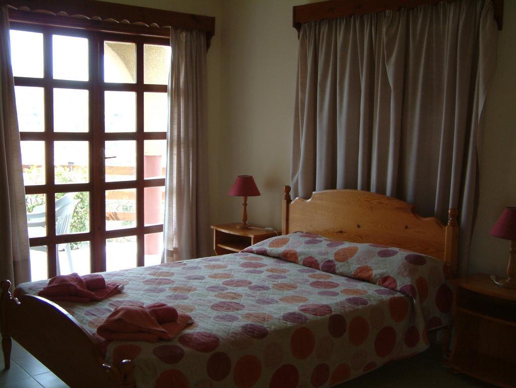 Pelekanos Apartments Pissouri Camera foto