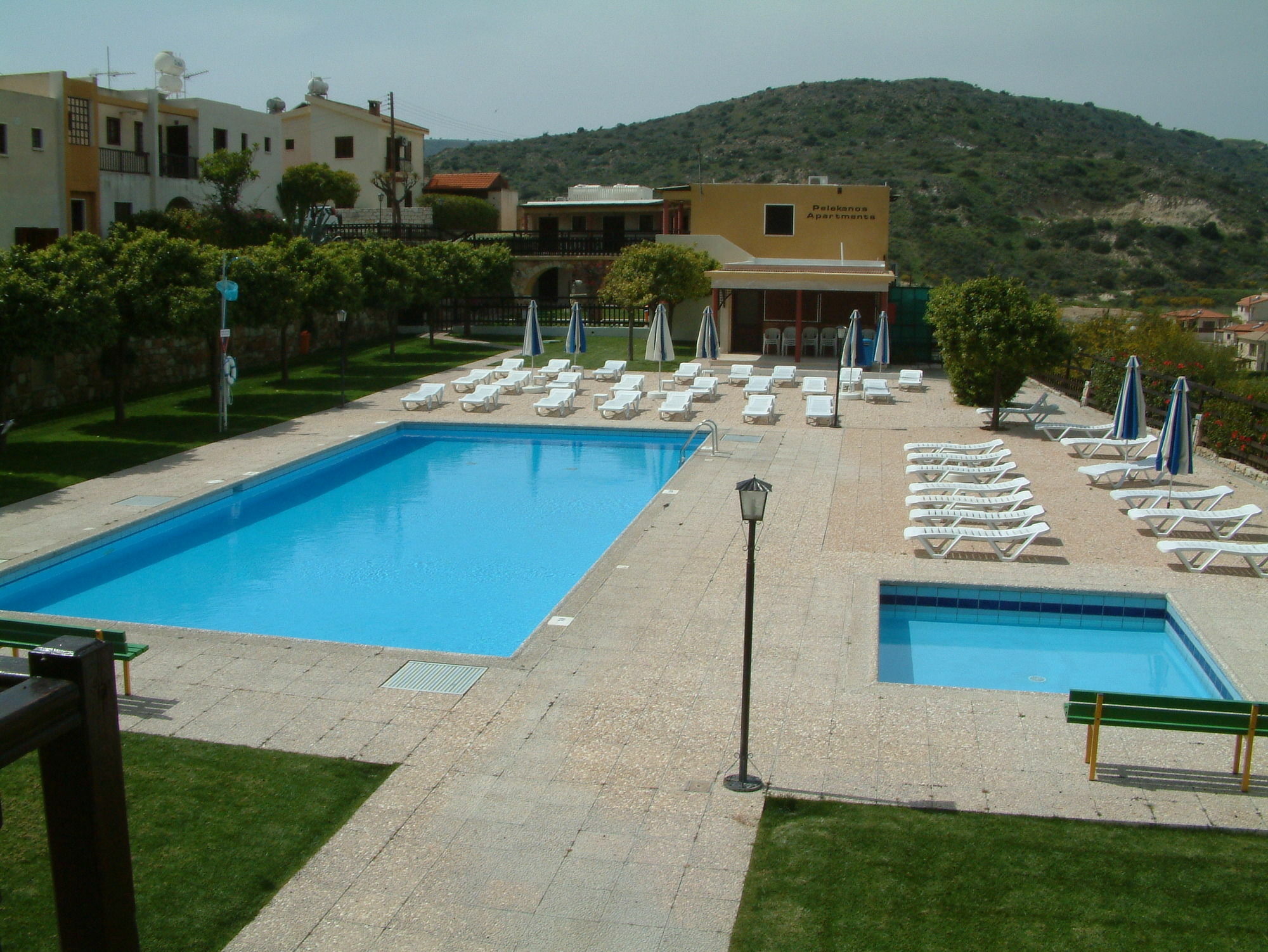 Pelekanos Apartments Pissouri Esterno foto